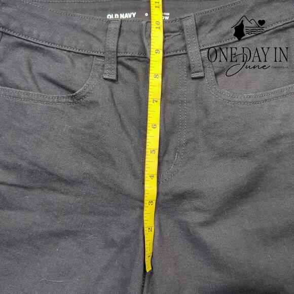 Old Navy High Rise Wow Denim Shorts Size 0 - Picture 4 of 7